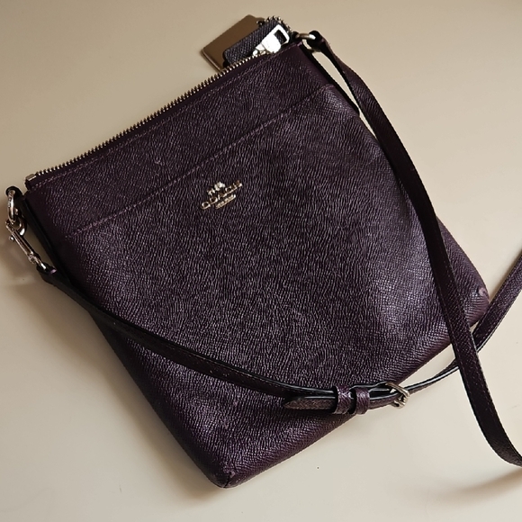 Coach Elegant Purple Crossbody Bag - Picture 8 of 8